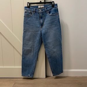 Abercrombie & Fitch “The Mom Jean” high rise